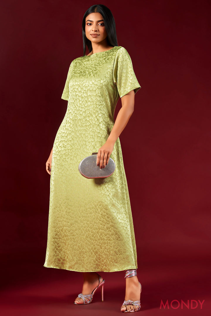 Relaxed Boxy Maxi Dress