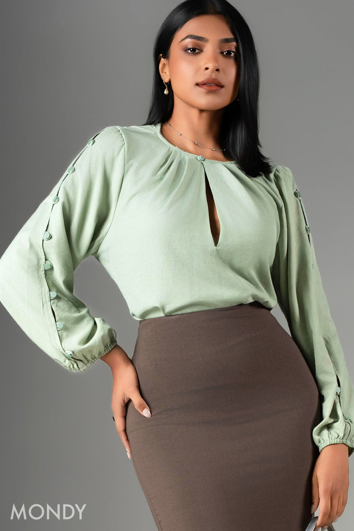 Button Detail Top