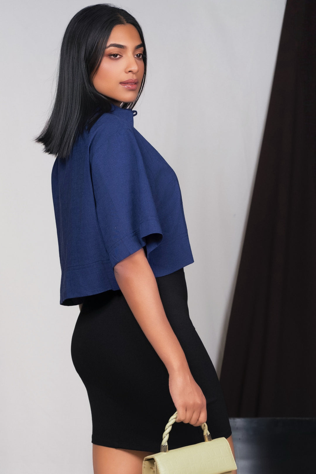 Tie Up Cropped Shirt