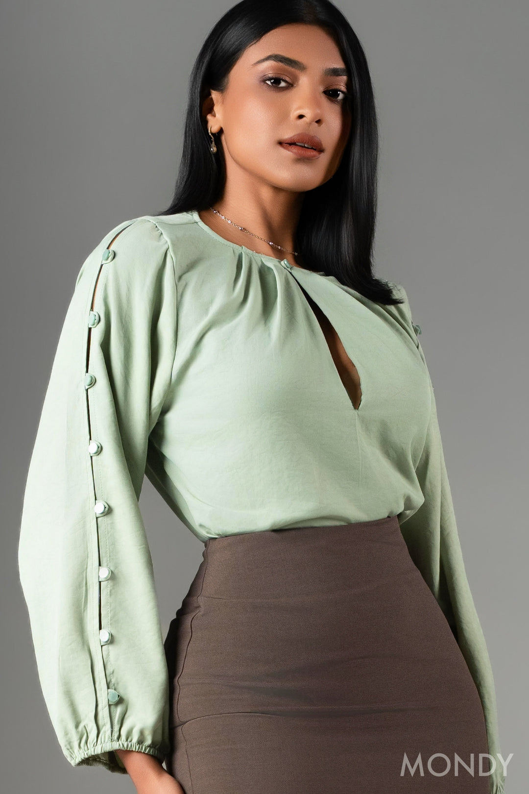 Button Detail Top